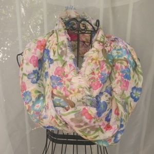 Infinity Loop Scarf  Lightweight Floral Design Penelope Ann New